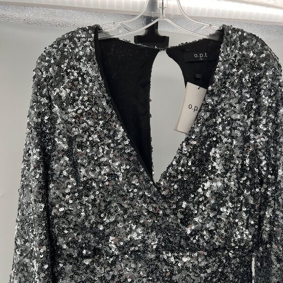 O.P.T Sequin Mini Dress Long Sleeve V-Neck Silver Open Back Size Medium New - Picture 2 of 9